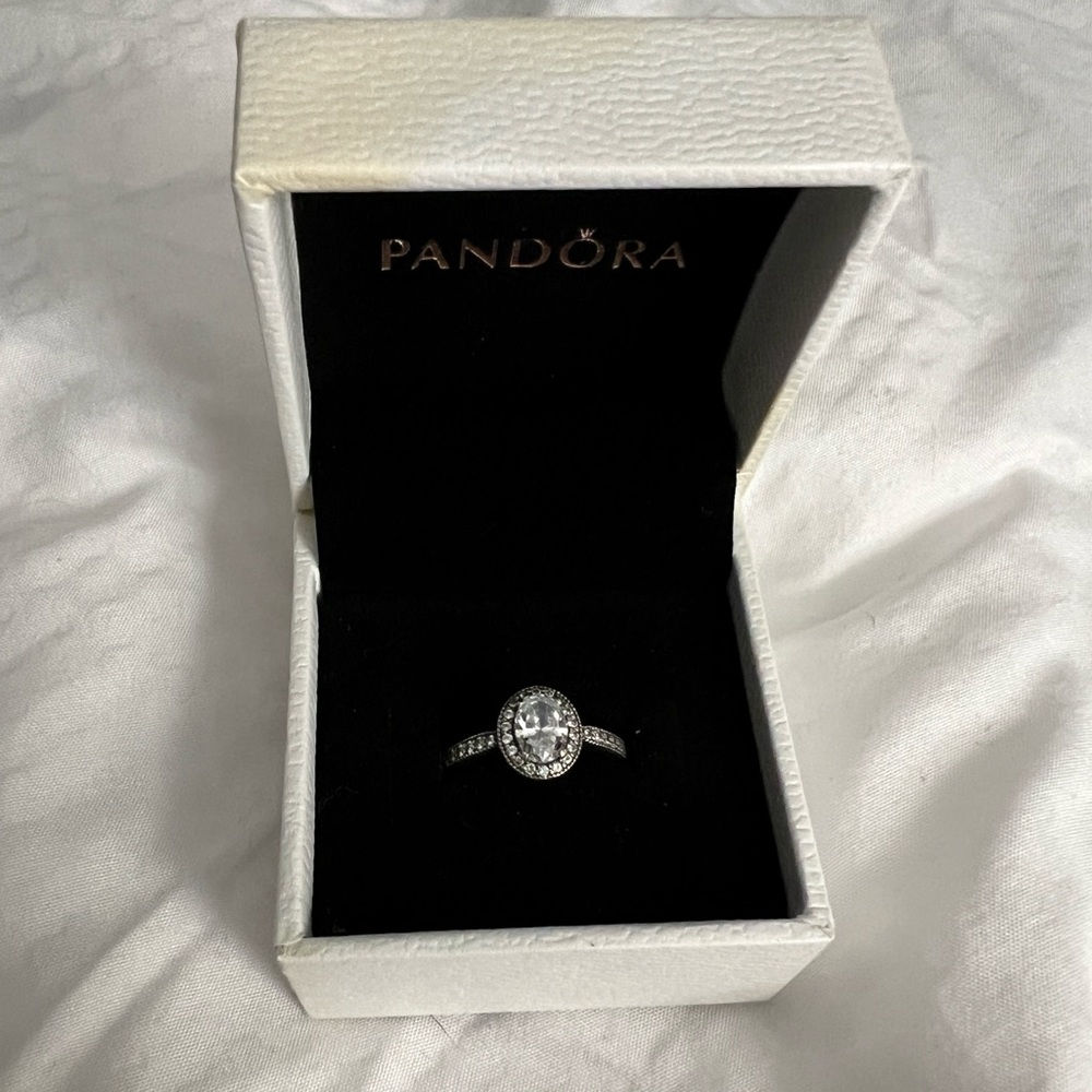 Pandora Vintage Elegance Ring size 6 Sterling silver.